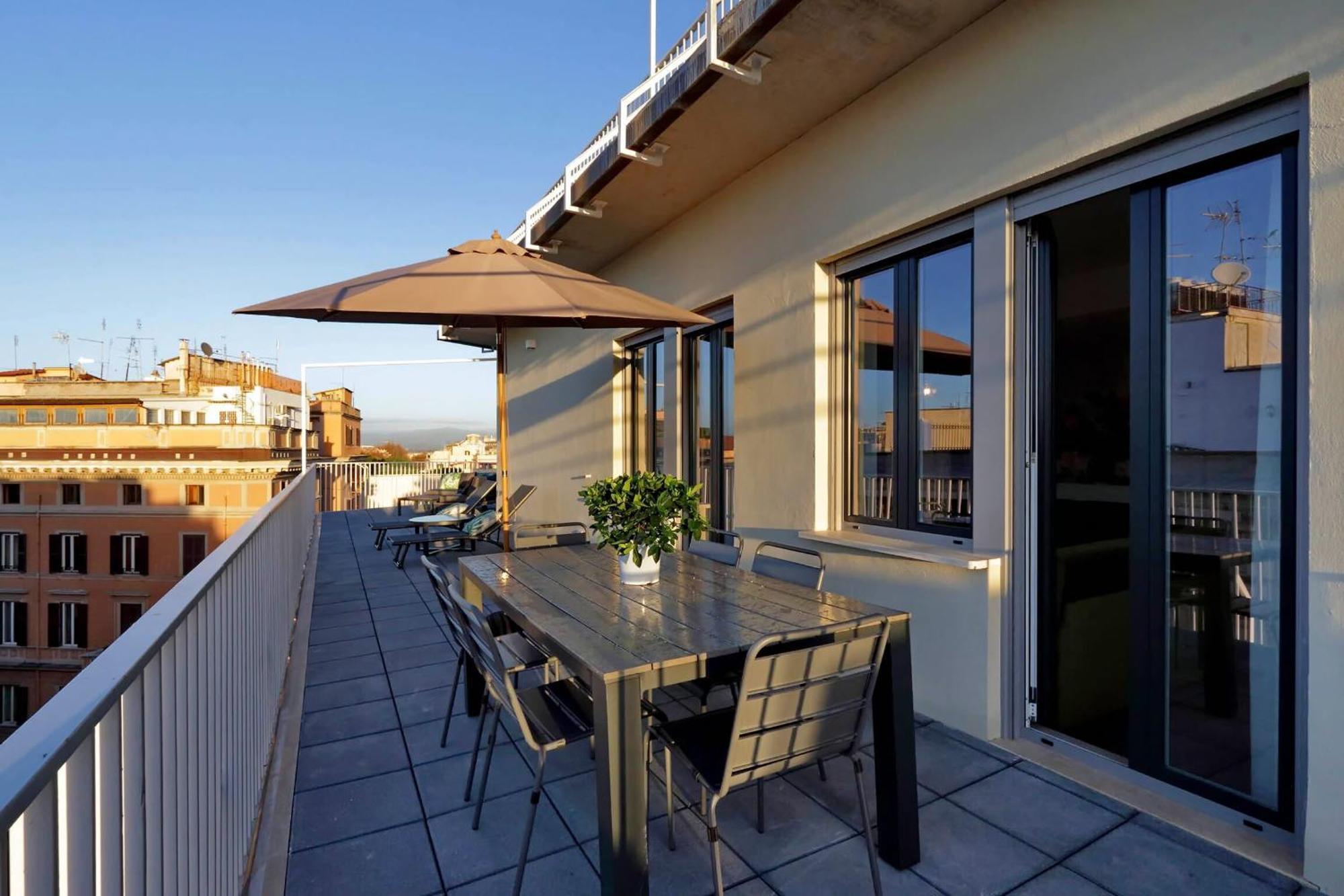La Flavia Design City Suites Rome By Halldis Exterior photo